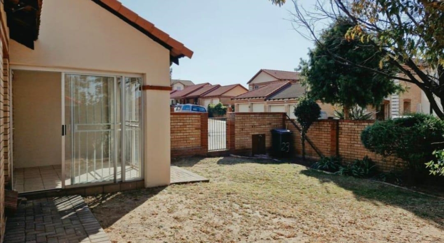 2 Bedroom Property for Sale in Carlswald Gauteng