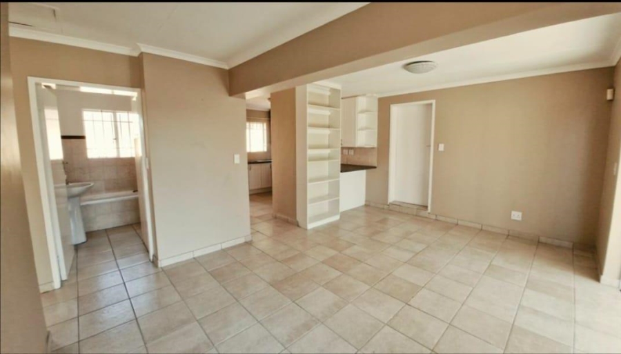 2 Bedroom Property for Sale in Carlswald Gauteng