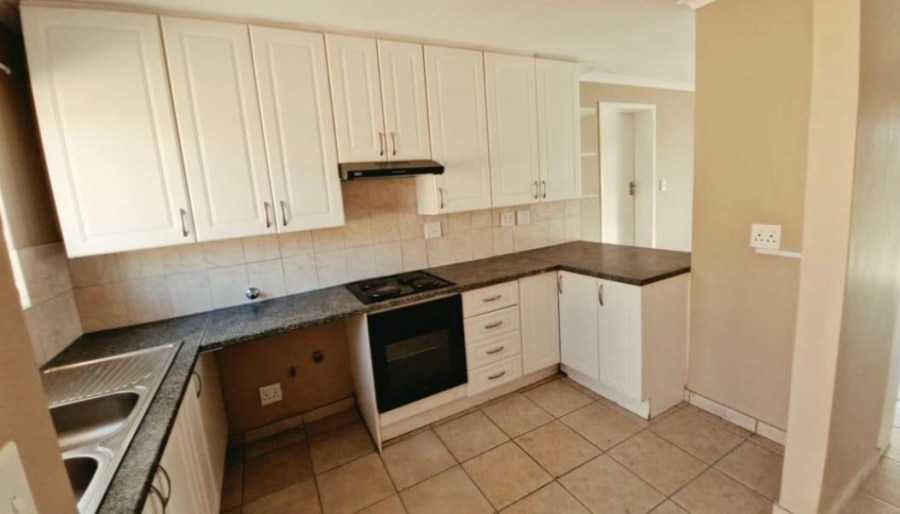 2 Bedroom Property for Sale in Carlswald Gauteng
