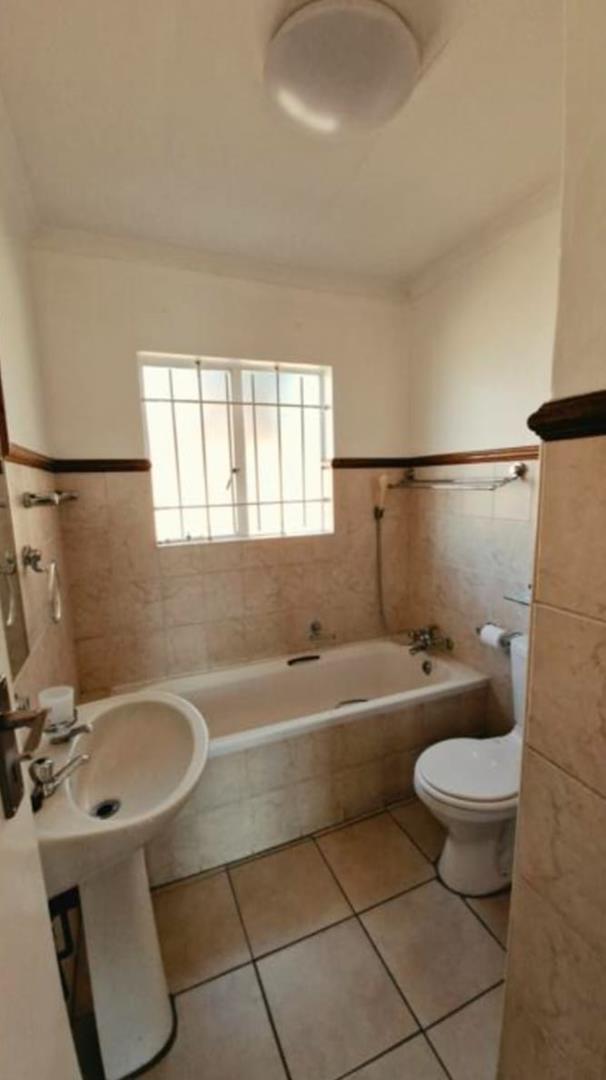 2 Bedroom Property for Sale in Carlswald Gauteng