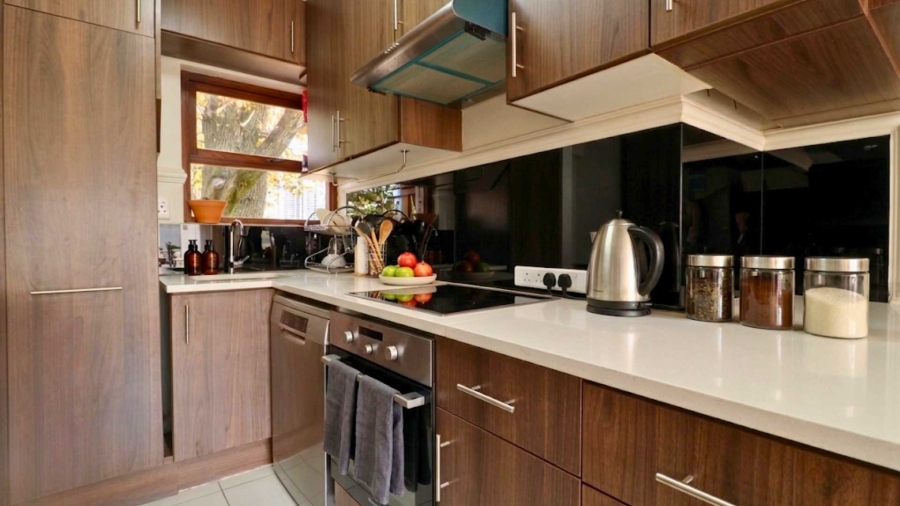 2 Bedroom Property for Sale in Melrose Estate Gauteng