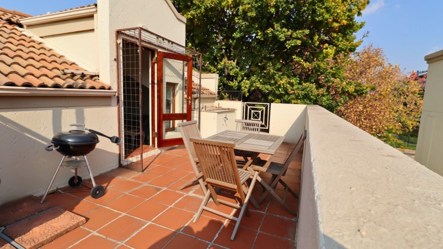 2 Bedroom Property for Sale in Melrose Estate Gauteng