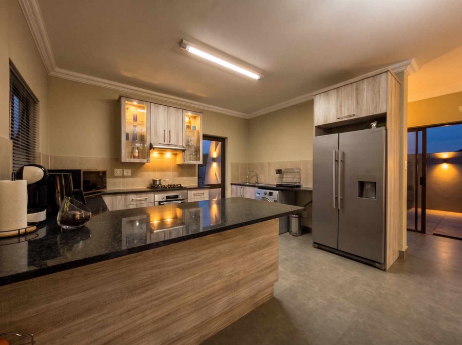 3 Bedroom Property for Sale in Eye of Africa Gauteng
