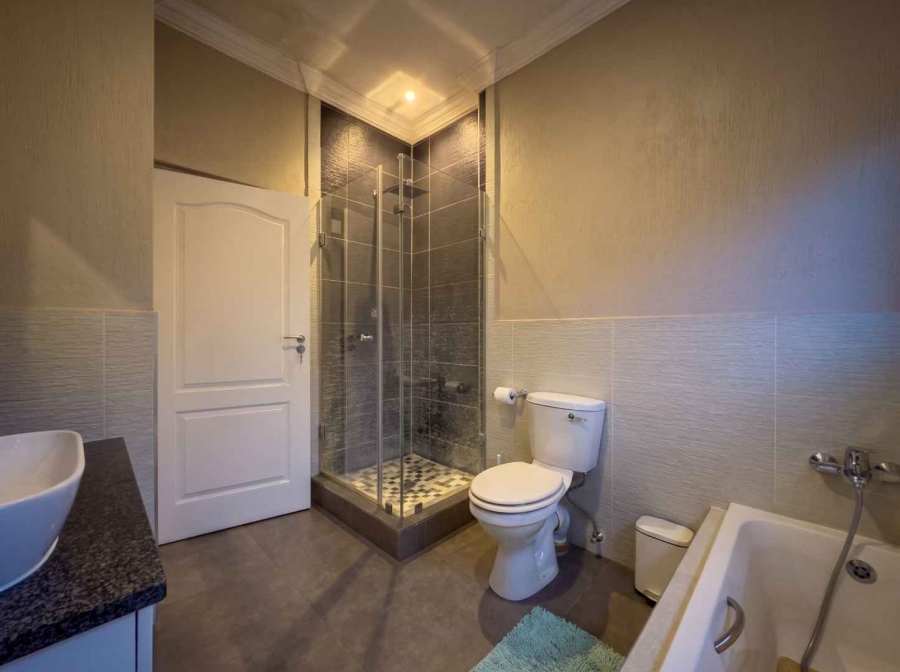 3 Bedroom Property for Sale in Eye of Africa Gauteng