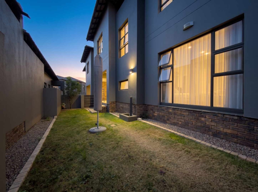 3 Bedroom Property for Sale in Eye of Africa Gauteng