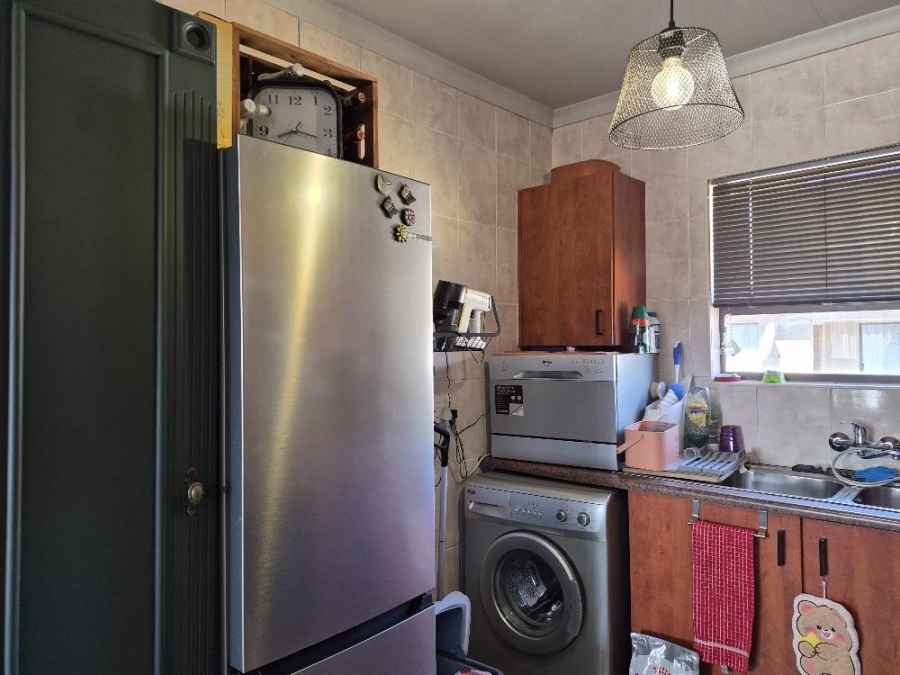 2 Bedroom Property for Sale in Parkrand Gauteng