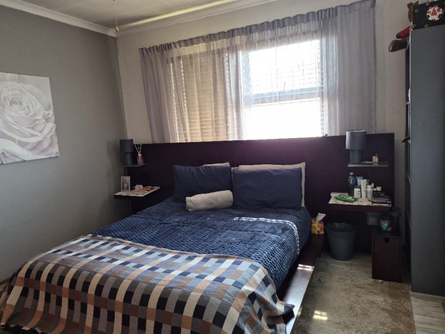 2 Bedroom Property for Sale in Parkrand Gauteng