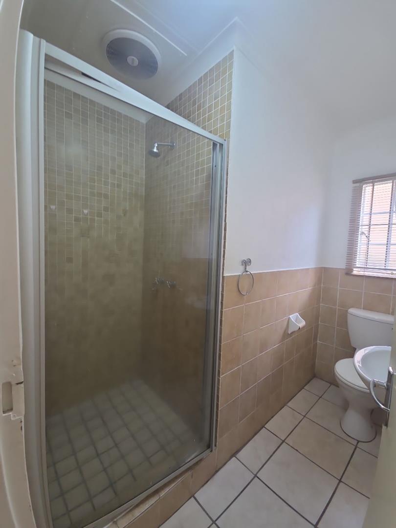 To Let 2 Bedroom Property for Rent in Wilgeheuwel Gauteng