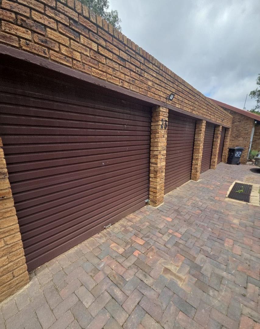To Let 2 Bedroom Property for Rent in Wilgeheuwel Gauteng