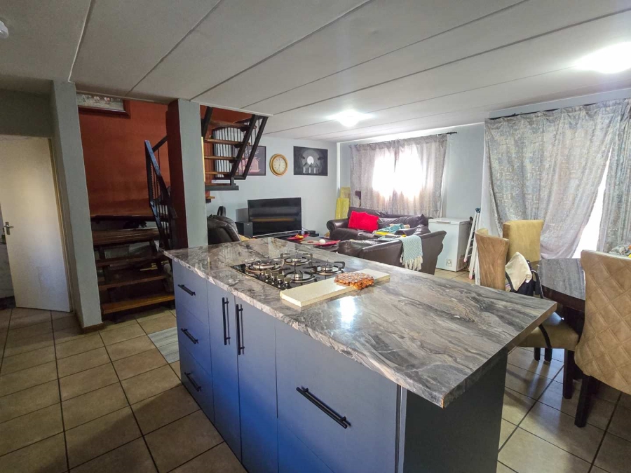 3 Bedroom Property for Sale in Annlin Gauteng
