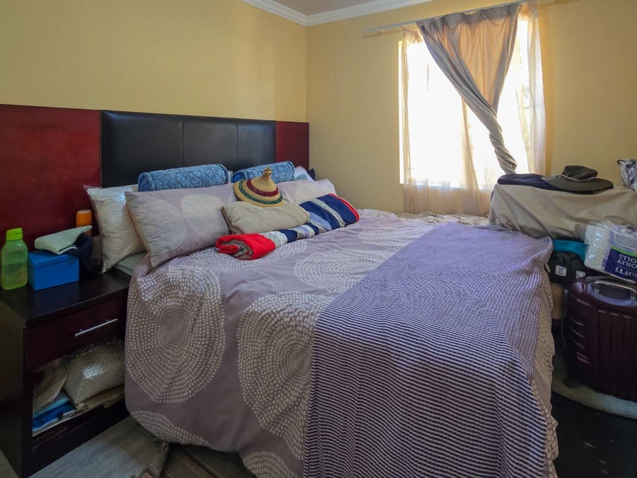3 Bedroom Property for Sale in Annlin Gauteng