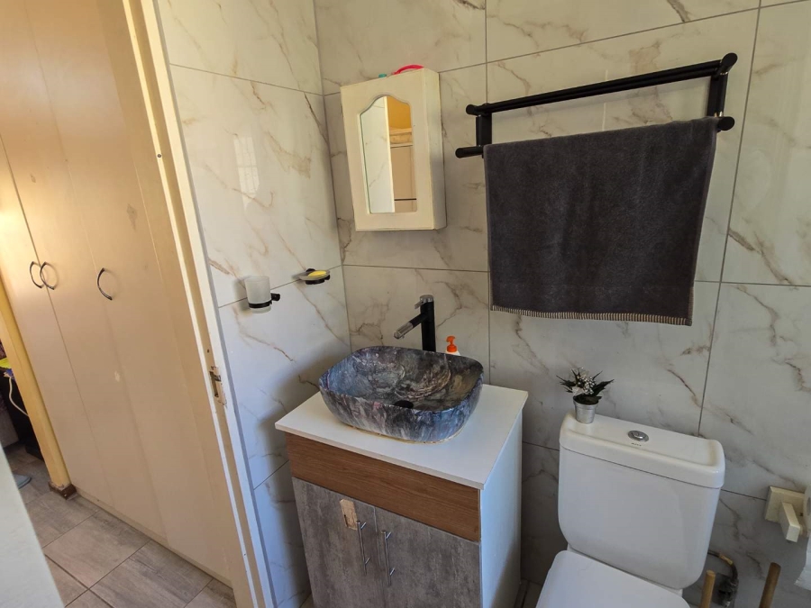 3 Bedroom Property for Sale in Annlin Gauteng