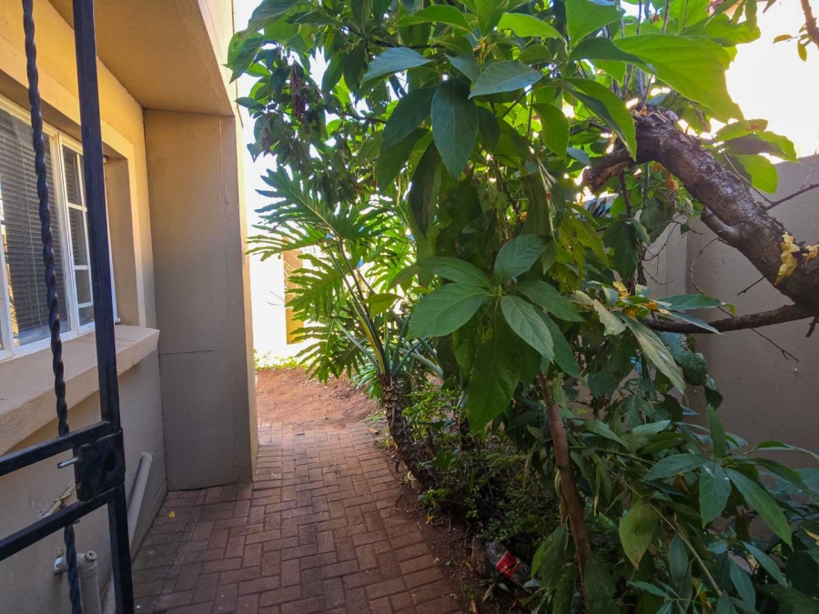 3 Bedroom Property for Sale in Annlin Gauteng