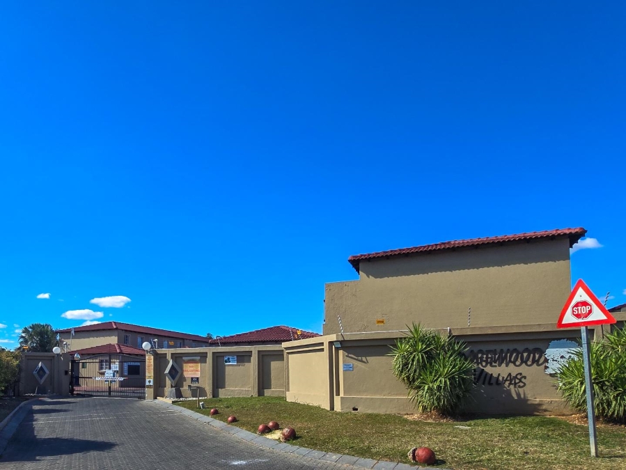 3 Bedroom Property for Sale in Annlin Gauteng
