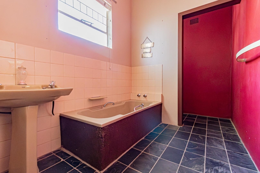 2 Bedroom Property for Sale in Richmond Gauteng