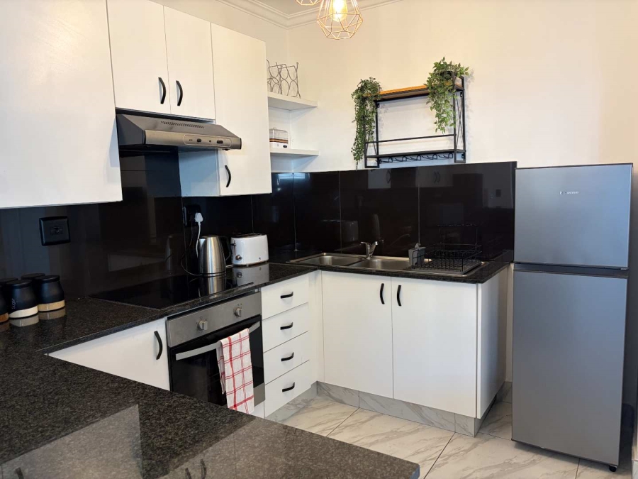 To Let 1 Bedroom Property for Rent in Sandown Gauteng