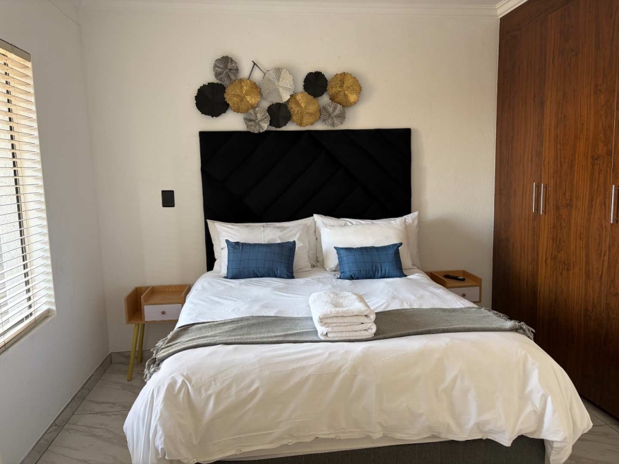 To Let 1 Bedroom Property for Rent in Sandown Gauteng