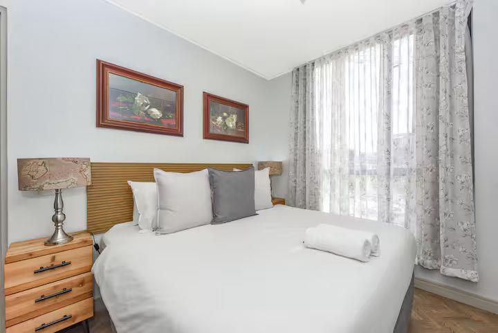 To Let 2 Bedroom Property for Rent in Rosebank Gauteng