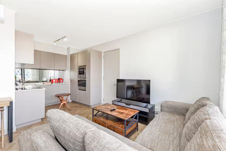 To Let 2 Bedroom Property for Rent in Rosebank Gauteng