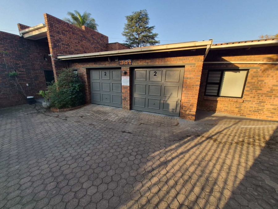 To Let 3 Bedroom Property for Rent in Ferndale Gauteng