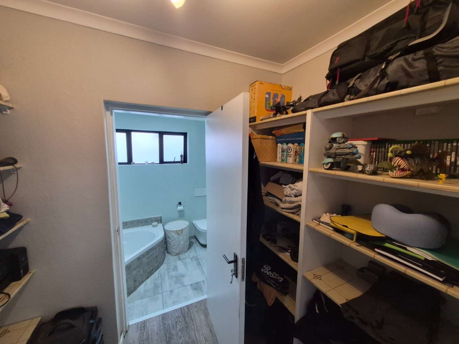 To Let 3 Bedroom Property for Rent in Ferndale Gauteng