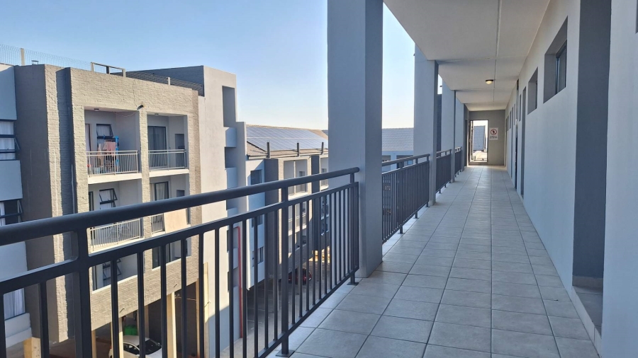 To Let 1 Bedroom Property for Rent in Ferndale Gauteng