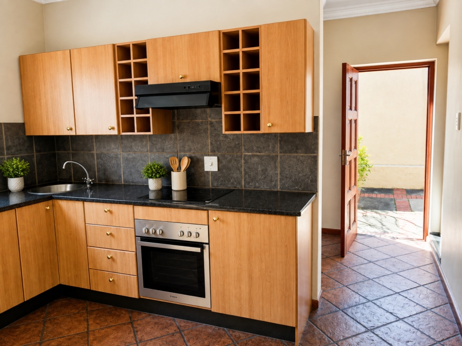 3 Bedroom Property for Sale in Faerie Glen Gauteng
