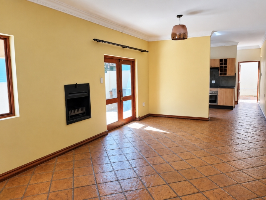 3 Bedroom Property for Sale in Faerie Glen Gauteng