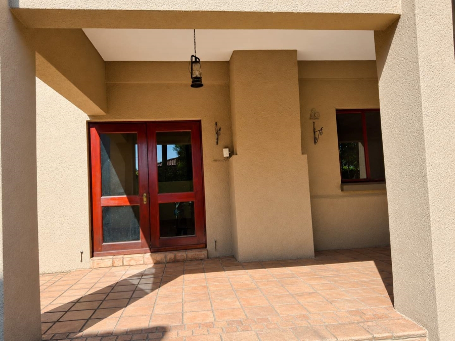 3 Bedroom Property for Sale in Faerie Glen Gauteng