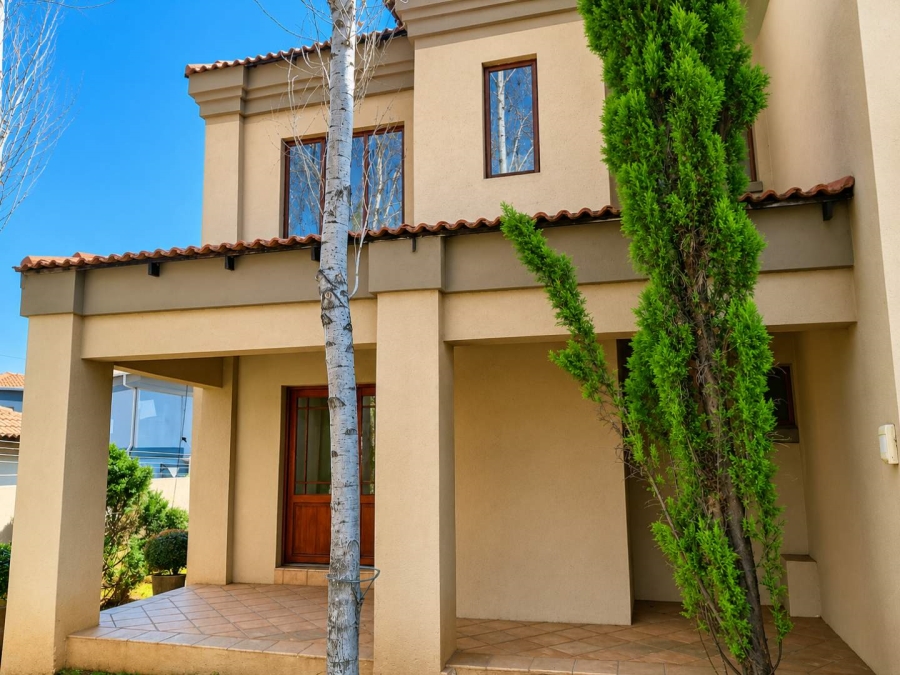 3 Bedroom Property for Sale in Faerie Glen Gauteng