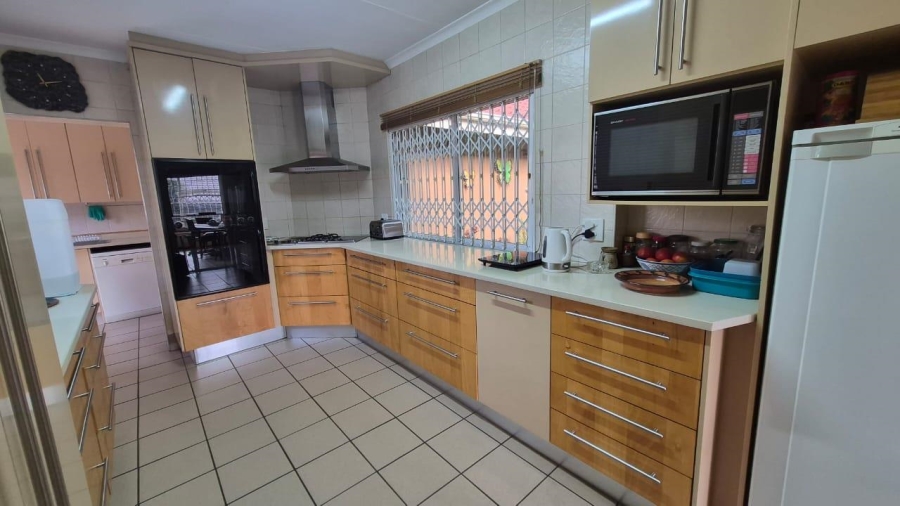 4 Bedroom Property for Sale in Norkem Park Gauteng
