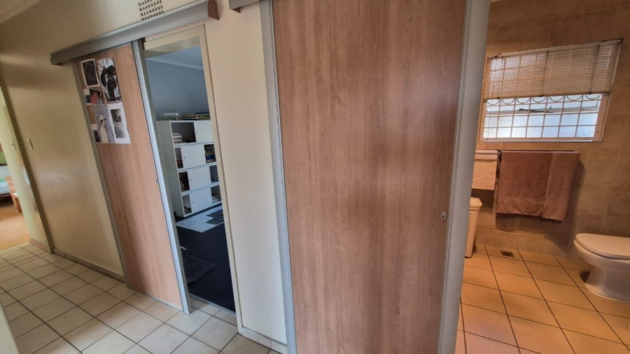 4 Bedroom Property for Sale in Norkem Park Gauteng