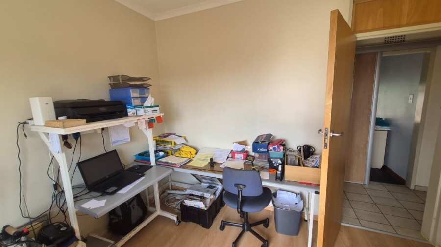 4 Bedroom Property for Sale in Norkem Park Gauteng