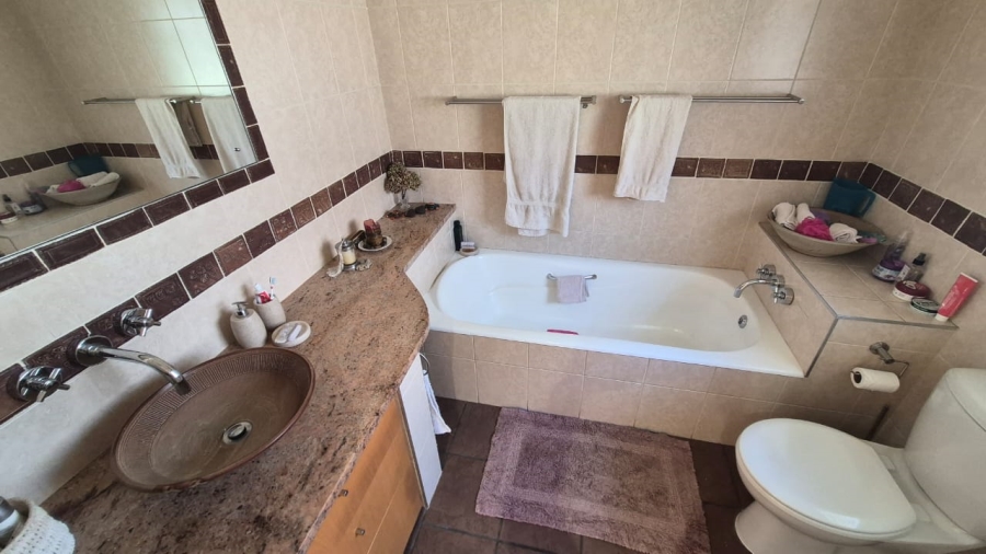 4 Bedroom Property for Sale in Norkem Park Gauteng