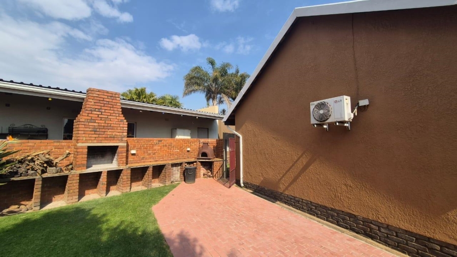 4 Bedroom Property for Sale in Norkem Park Gauteng
