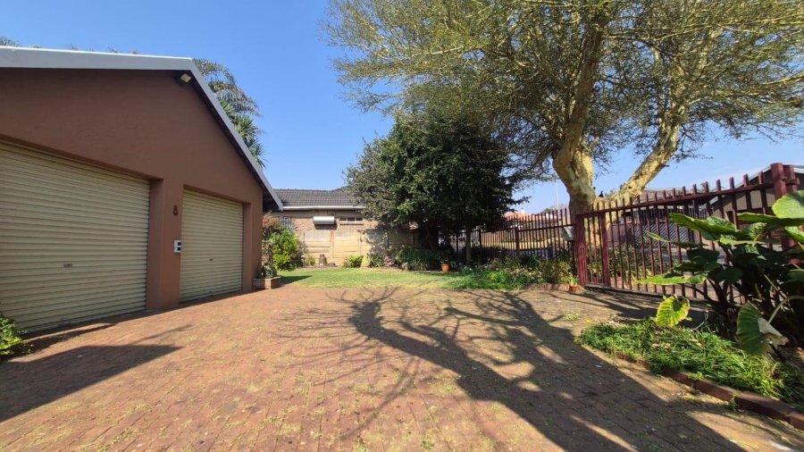 4 Bedroom Property for Sale in Norkem Park Gauteng