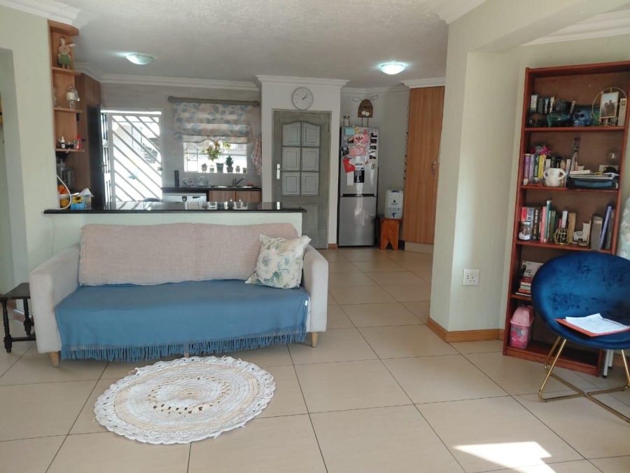 3 Bedroom Property for Sale in Beyerspark Gauteng