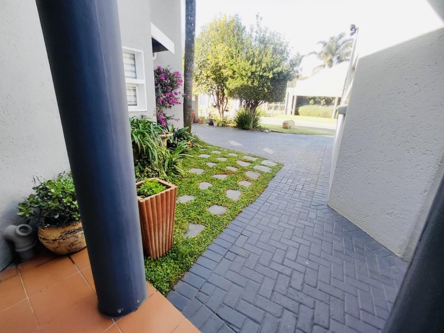 3 Bedroom Property for Sale in Beyerspark Gauteng