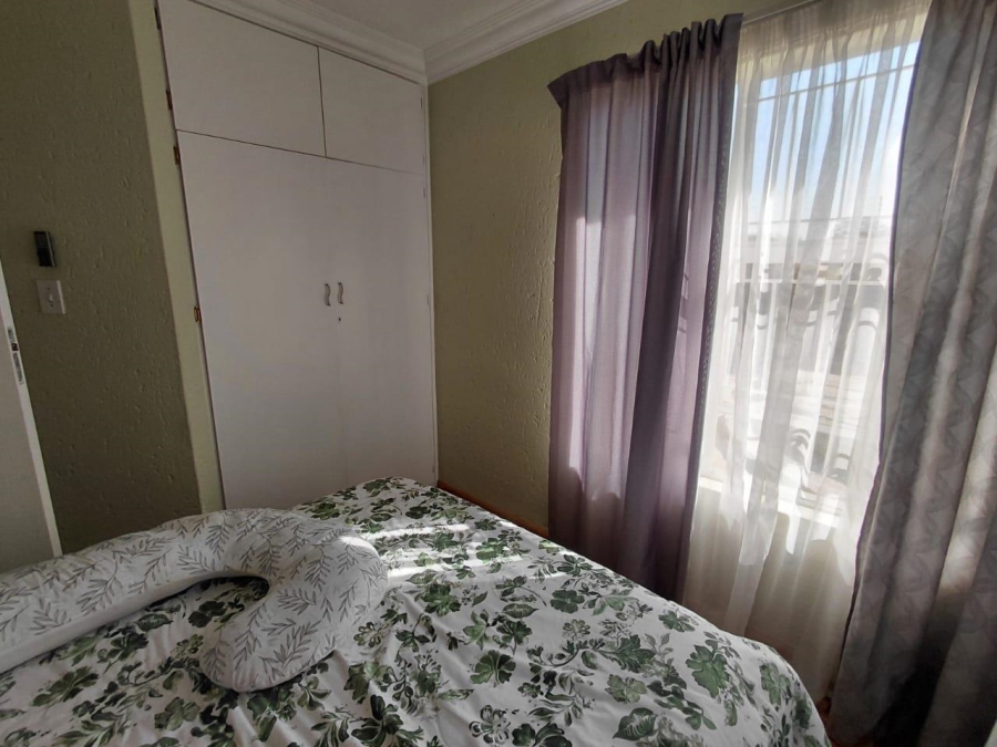 3 Bedroom Property for Sale in Beyerspark Gauteng