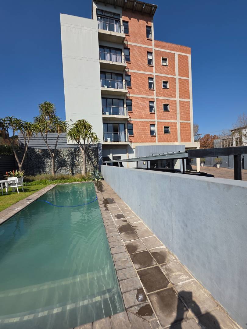 To Let 2 Bedroom Property for Rent in Parkmore Gauteng