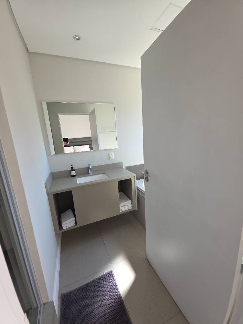 To Let 2 Bedroom Property for Rent in Parkmore Gauteng