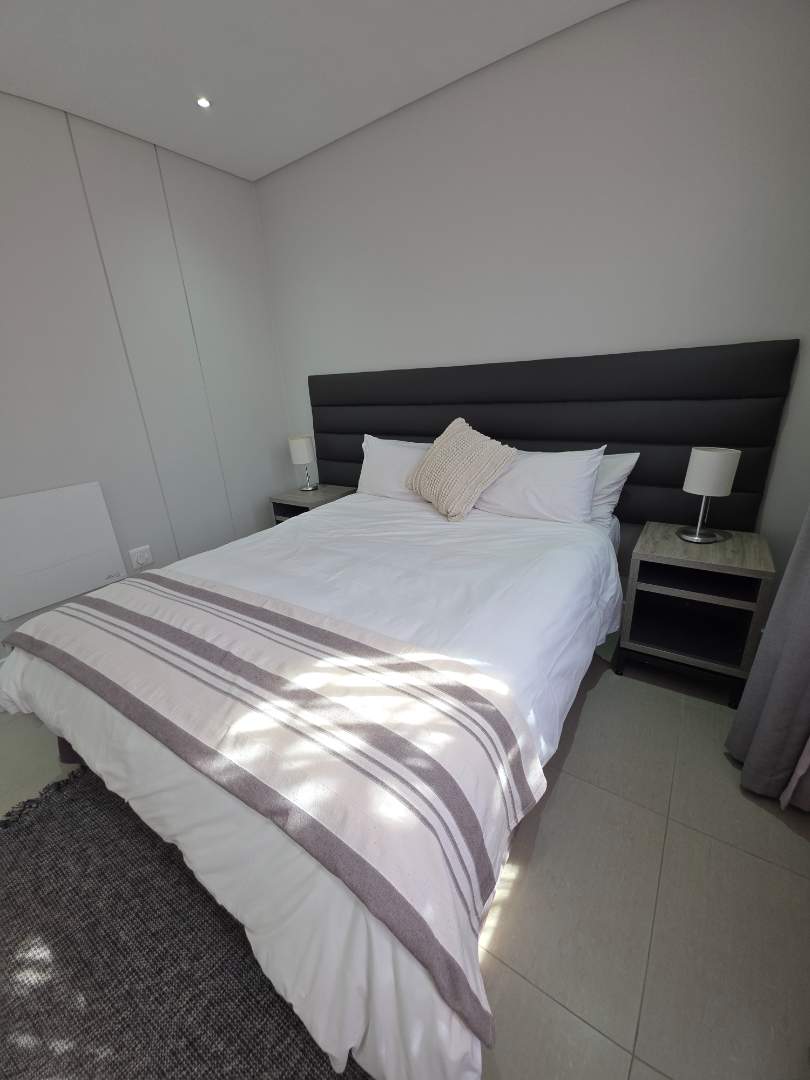 To Let 2 Bedroom Property for Rent in Parkmore Gauteng