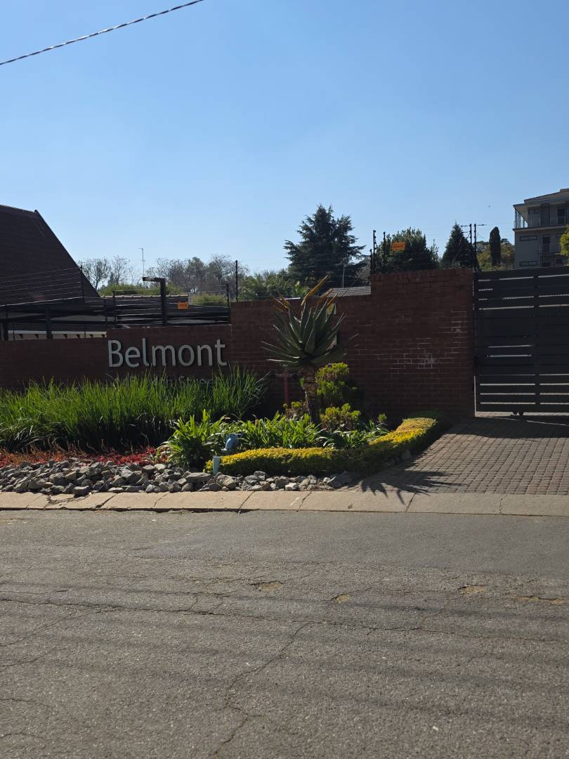 To Let 2 Bedroom Property for Rent in Parkmore Gauteng