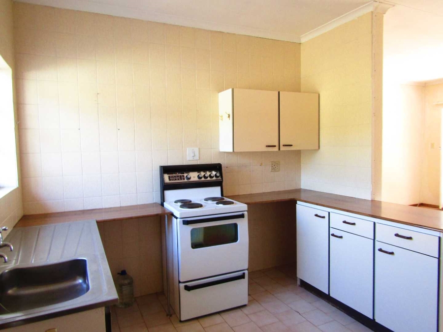 2 Bedroom Property for Sale in Helderkruin Gauteng