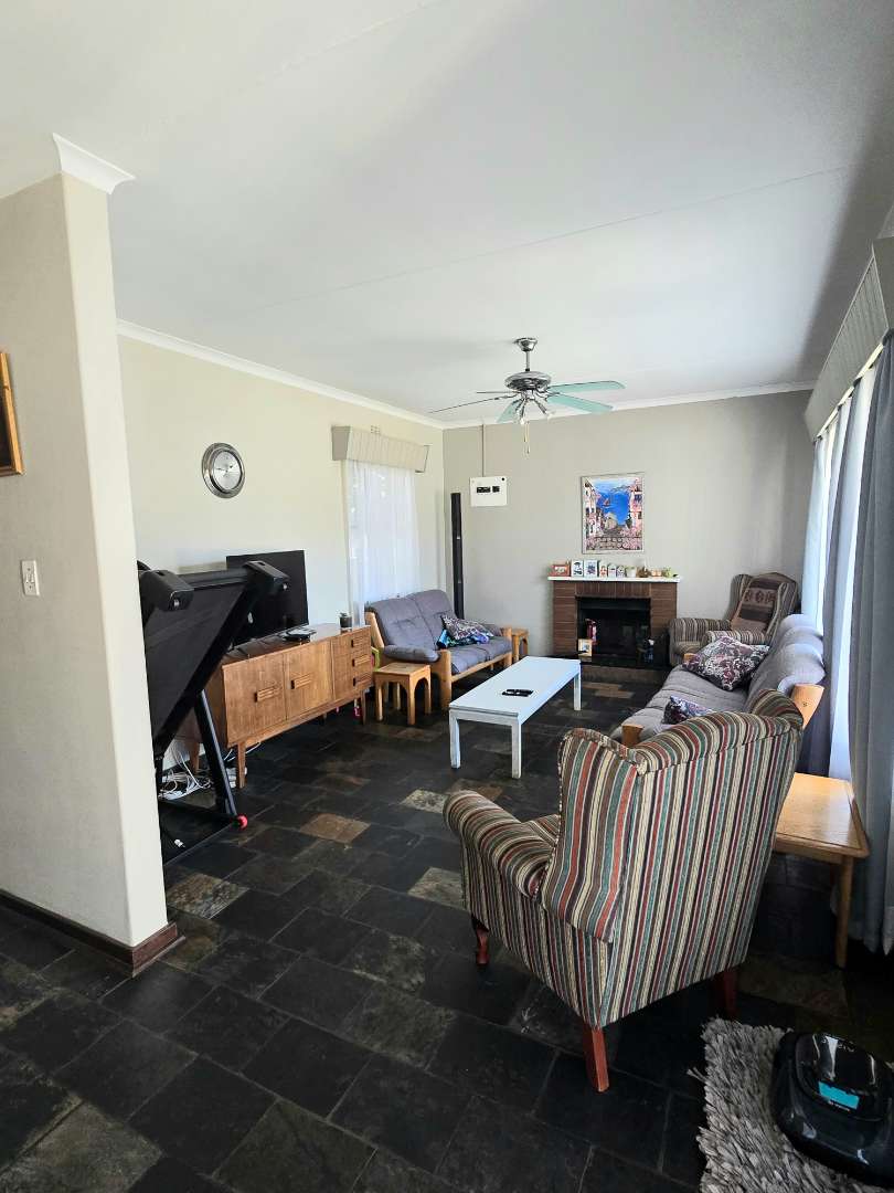 3 Bedroom Property for Sale in Albemarle Gauteng
