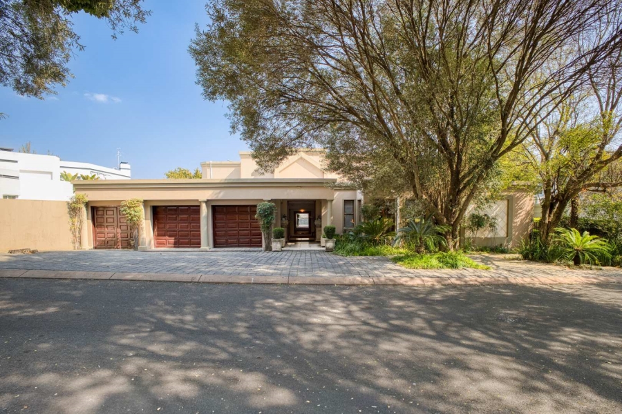 To Let 4 Bedroom Property for Rent in Dainfern Golf Estate Gauteng