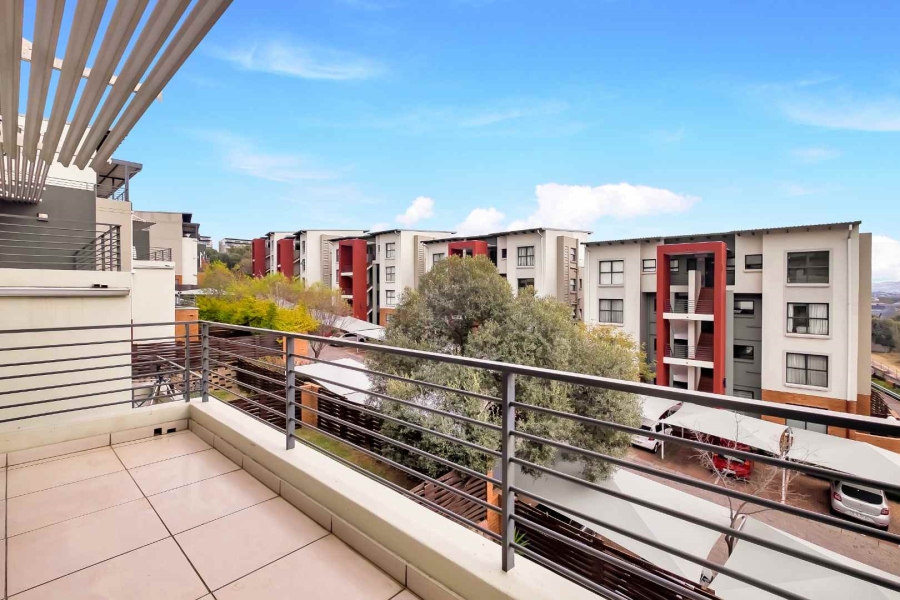 To Let 2 Bedroom Property for Rent in Fourways Gauteng