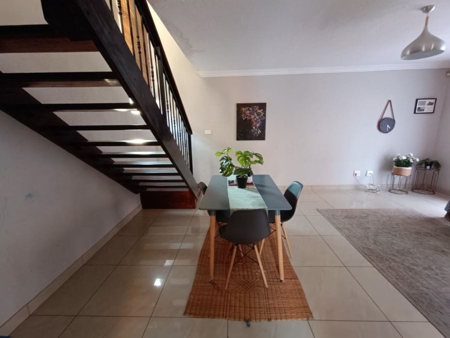 3 Bedroom Property for Sale in Heuwelsig Estate Gauteng