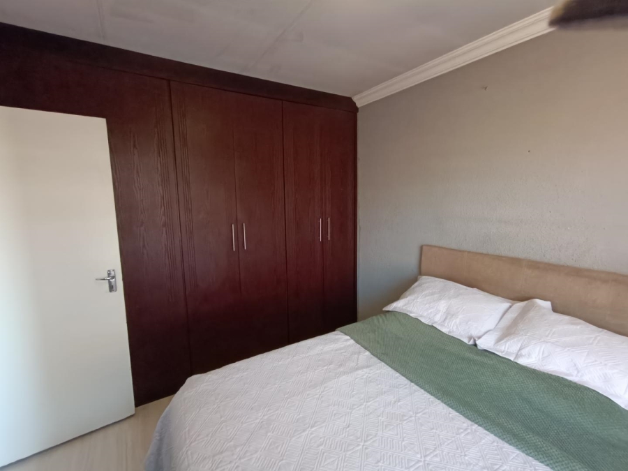 3 Bedroom Property for Sale in Heuwelsig Estate Gauteng