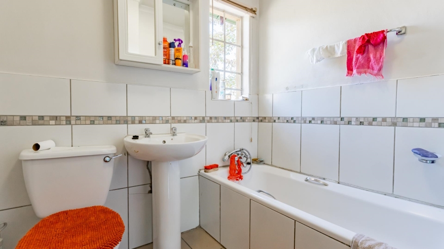 2 Bedroom Property for Sale in Silver Willows Estate Gauteng